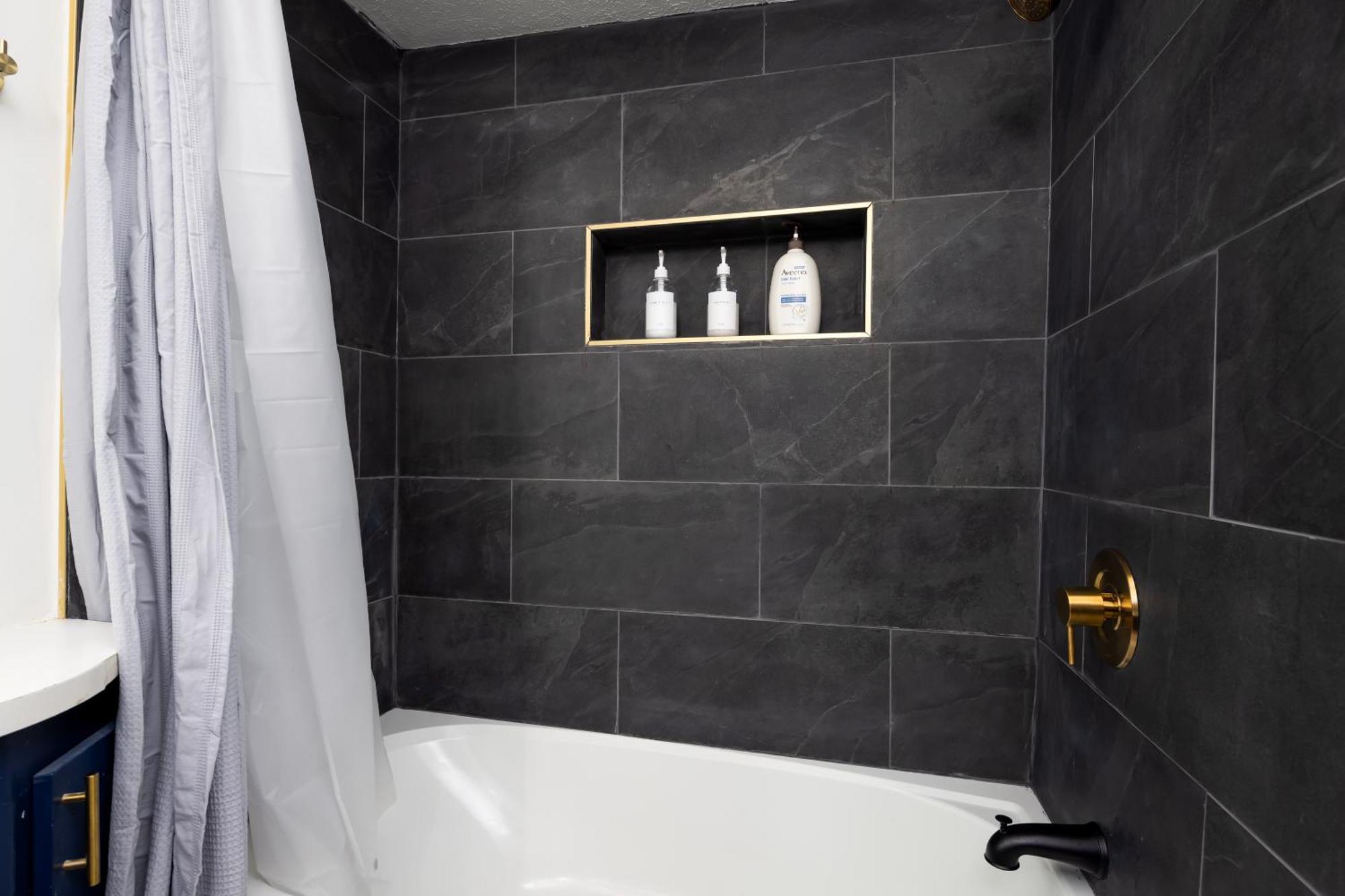 2 Bedroom Ft Moore Retreat Columbus Ngoại thất bức ảnh